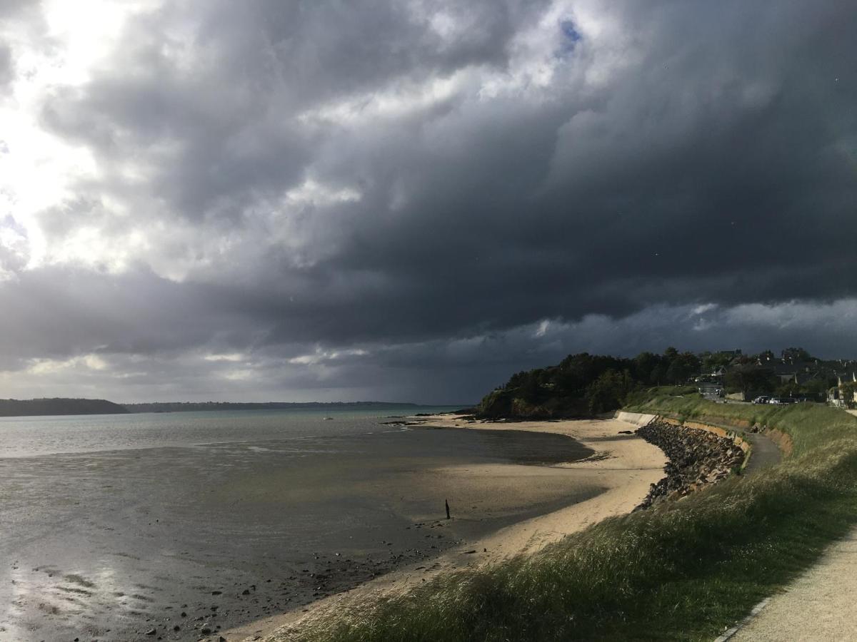 Les Jeux Du Vent -Saint Jacut De La Mer Экстерьер фото